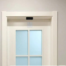 Fechador de Porta Automático